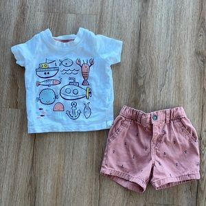 ❤️SOLD ❤️
Carter’s matching set size 6M. Used good.